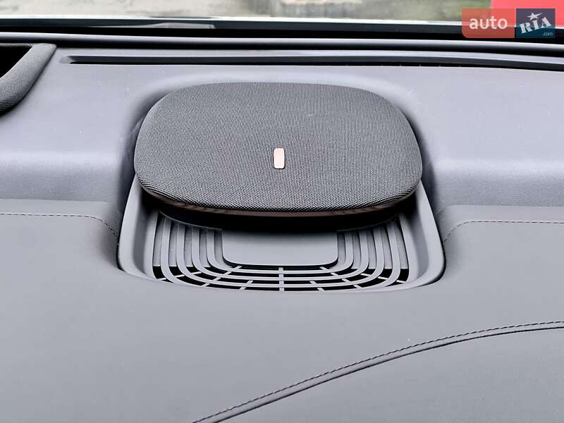 Мінівен Zeekr Mix 2024 в Києві