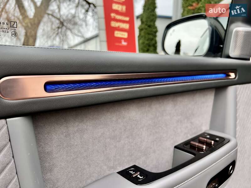 Мінівен Zeekr Mix 2024 в Києві