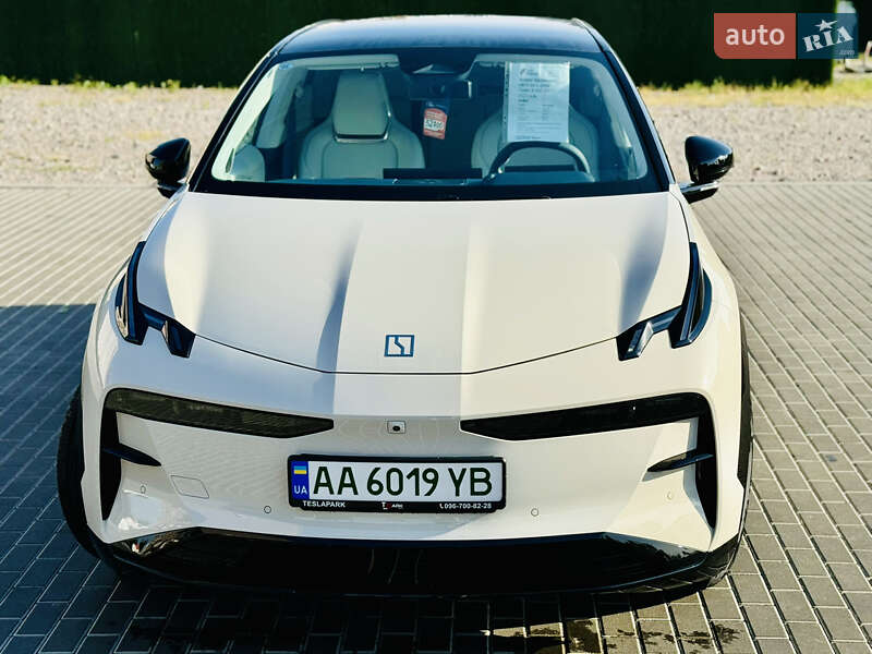 Хэтчбек Zeekr X 2023 в Киеве