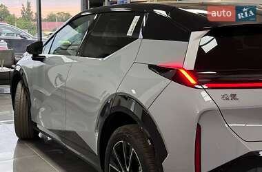 Внедорожник / Кроссовер Zeekr X 2025 в 