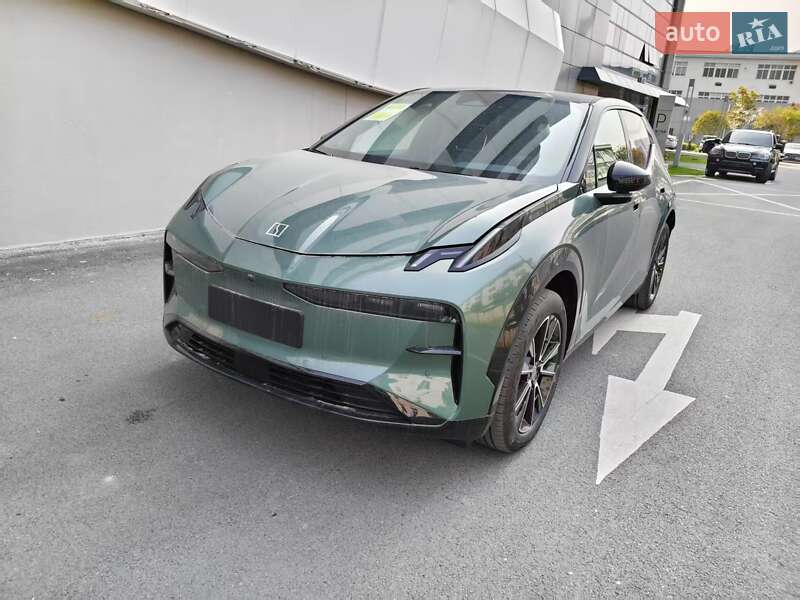 Внедорожник / Кроссовер Zeekr X 2025 в 