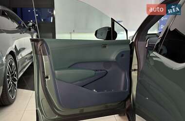 Позашляховик / Кросовер Zeekr X 2023 в 