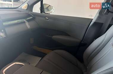 Внедорожник / Кроссовер Zeekr X 2025 в 