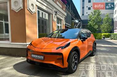 Внедорожник / Кроссовер Zeekr X 2025 в Киеве