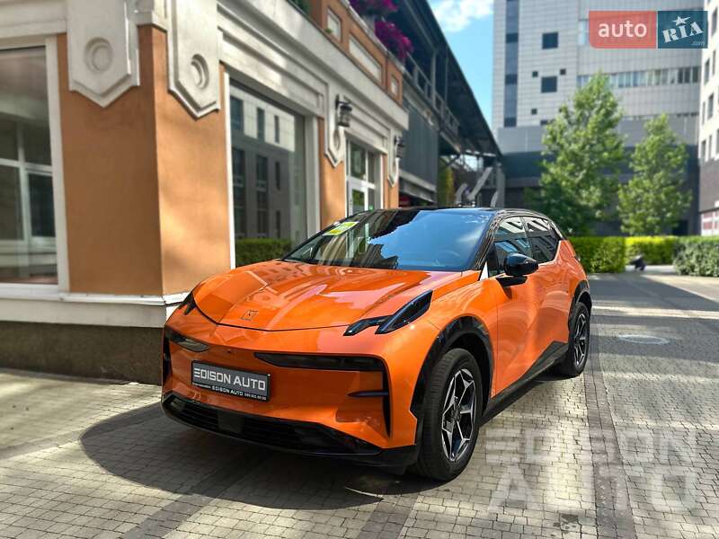 Позашляховик / Кросовер Zeekr X 2025 в 