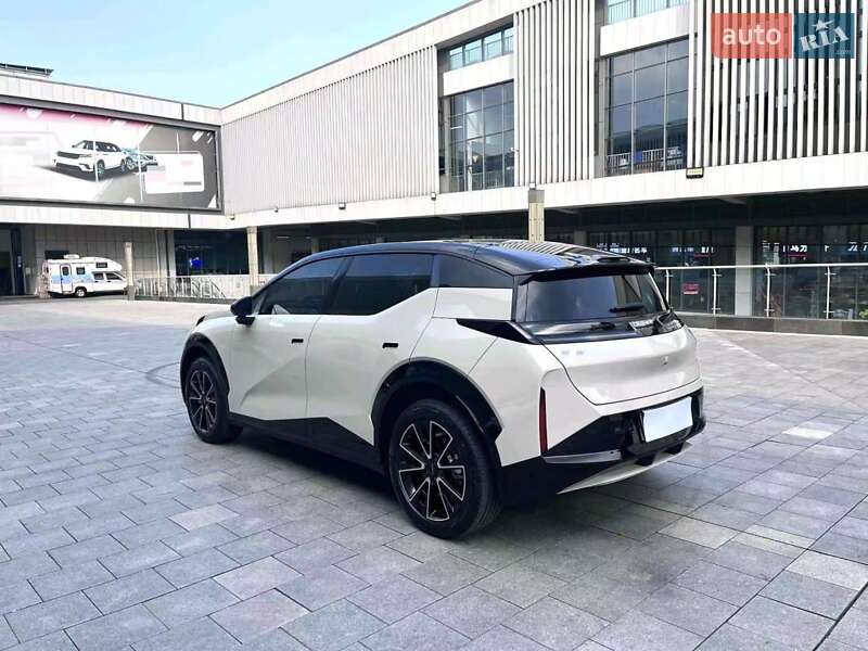 Позашляховик / Кросовер Zeekr X 2025 в Кропивницькому