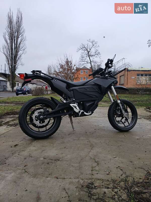 Мотоцикл Супермото (Motard) Zero FXS 2021 в Кременчуге