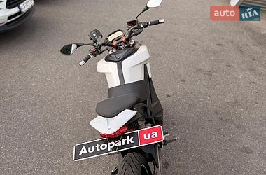 Мотоцикл Багатоцільовий (All-round) Zero SR/S 2016 в Києві фото 10 Мотоцикл Багатоцільовий (All-round) Zero SR/S 2016 в Києві