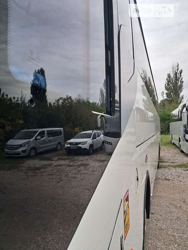 Туристический / Междугородний автобус Zhong Tong LCK 6129 H 2013 в Чопе