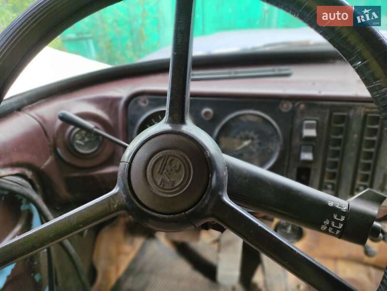 Вантажний фургон ЗИЛ 130 1993 в Шостці