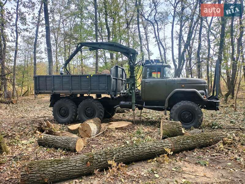 Лесовоз / Сортиментовоз ЗИЛ 131 1987 в Кельменцах фото 2 Лесовоз / Сортиментовоз ЗИЛ 131 1987 в Кельменцах