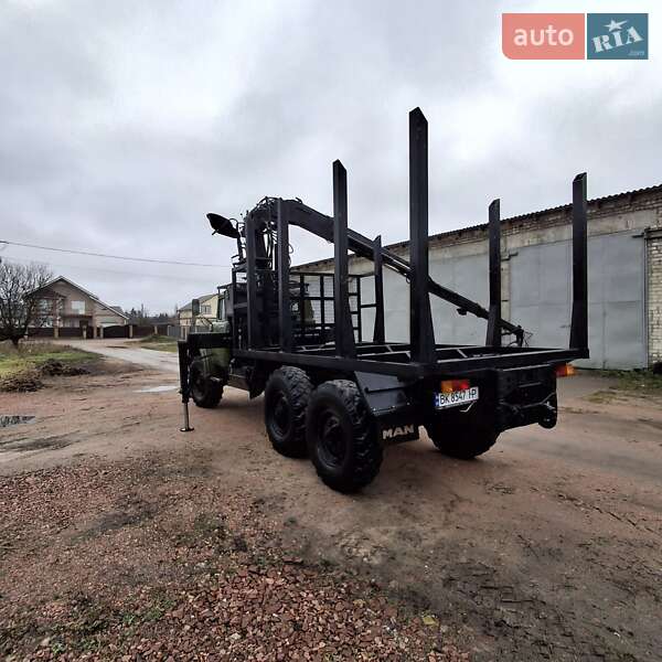 Лесовоз / Сортиментовоз ЗИЛ 131 1983 в Коростене