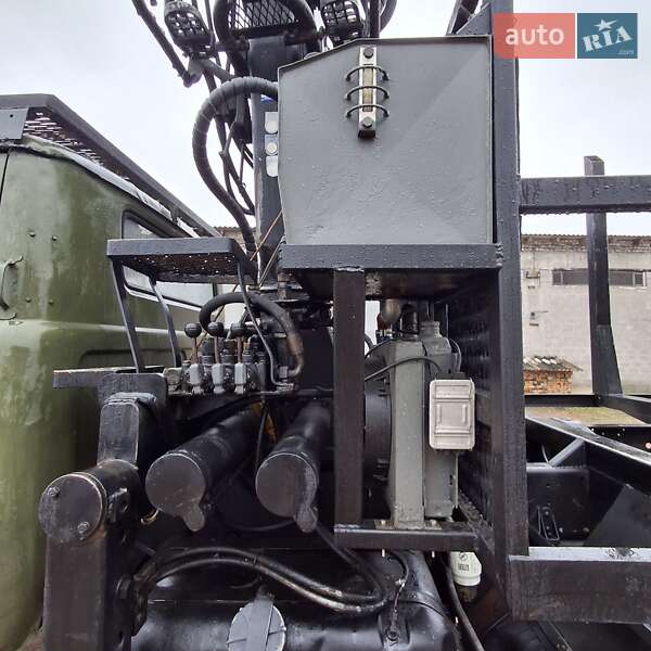 Лесовоз / Сортиментовоз ЗИЛ 131 1983 в Коростене