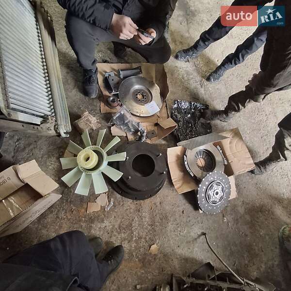 Лесовоз / Сортиментовоз ЗИЛ 131 1983 в Коростене