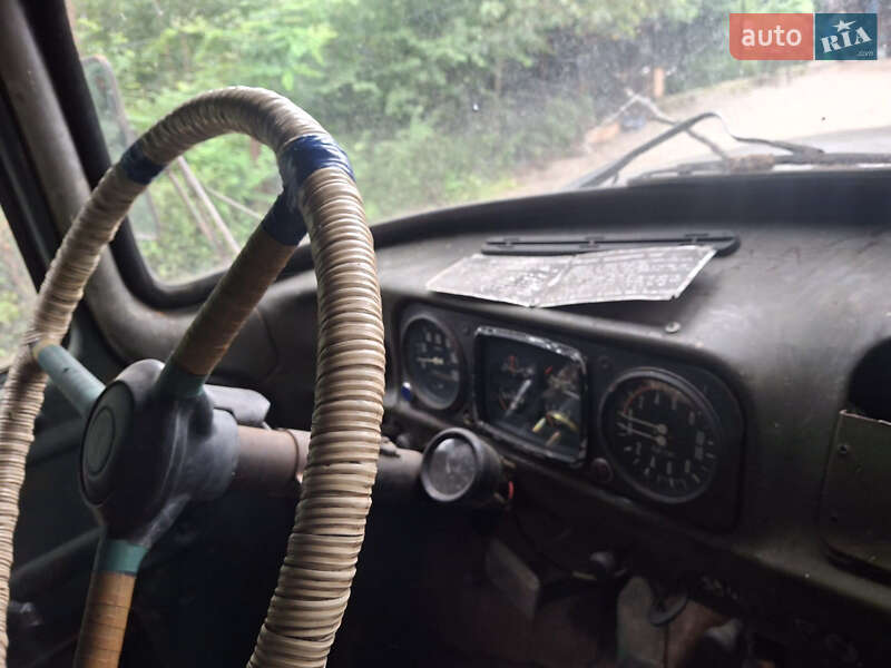 Самосвал ЗИЛ 131 1986 в Ужгороде