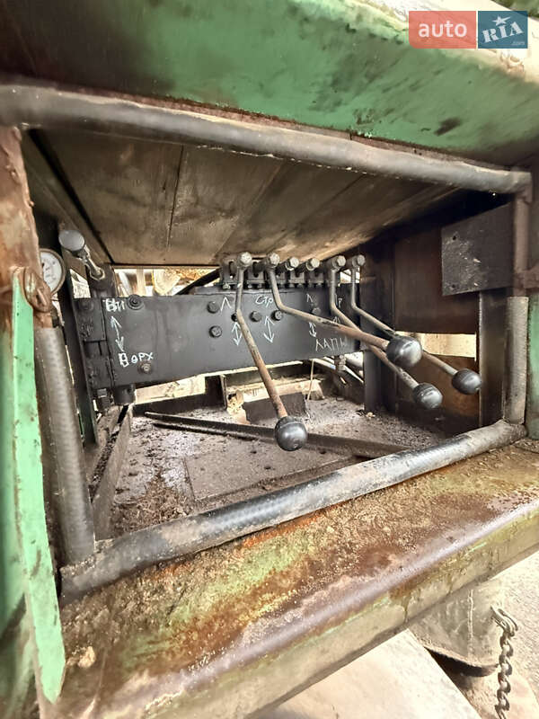 Буровая установка ЗИЛ 131 1981 в Олевске