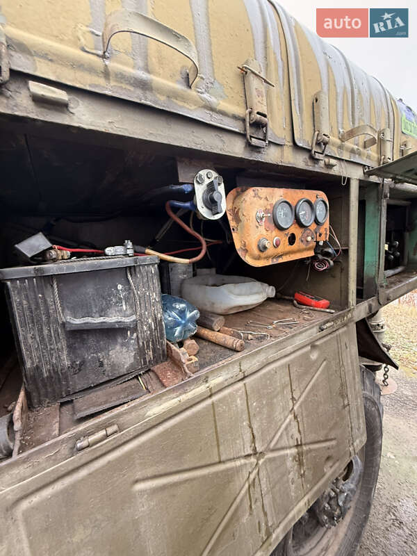 Буровая установка ЗИЛ 131 1981 в Олевске