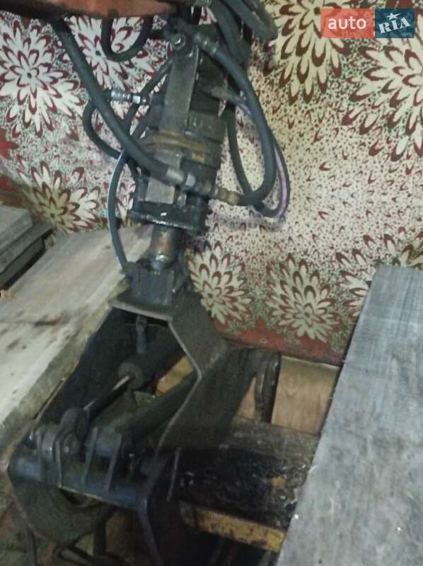 Лесовоз / Сортиментовоз ЗИЛ 131 1971 в Олевске