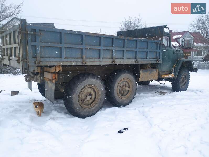 Самосвал ЗИЛ 131 1976 в Черновцах фото 2 Самосвал ЗИЛ 131 1976 в Черновцах