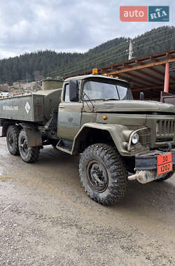 Бензовоз ЗИЛ 131 1977 в Верховине