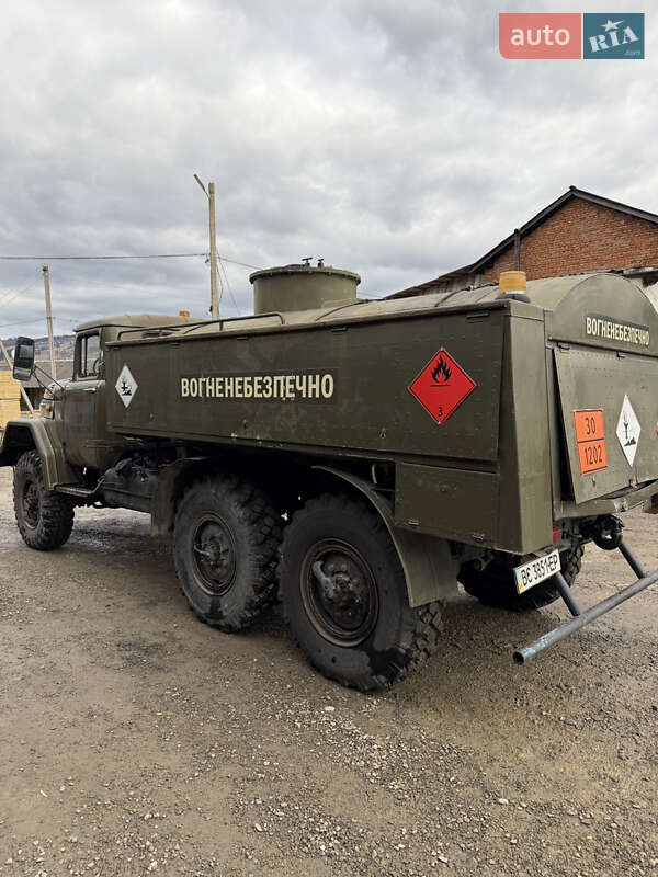 Бензовоз ЗИЛ 131 1977 в Верховині фото 3 Бензовоз ЗИЛ 131 1977 в Верховині