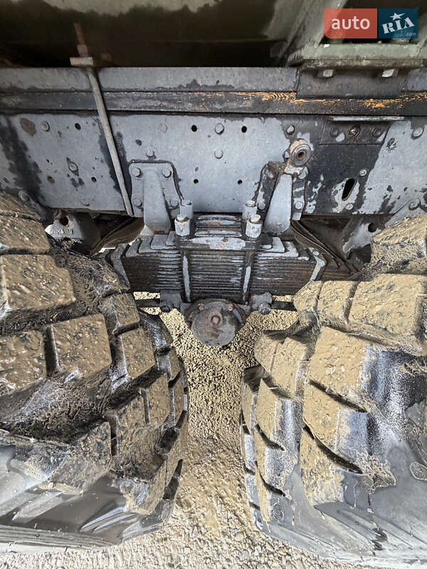 Бензовоз ЗИЛ 131 1977 в Верховині фото 5 Бензовоз ЗИЛ 131 1977 в Верховині