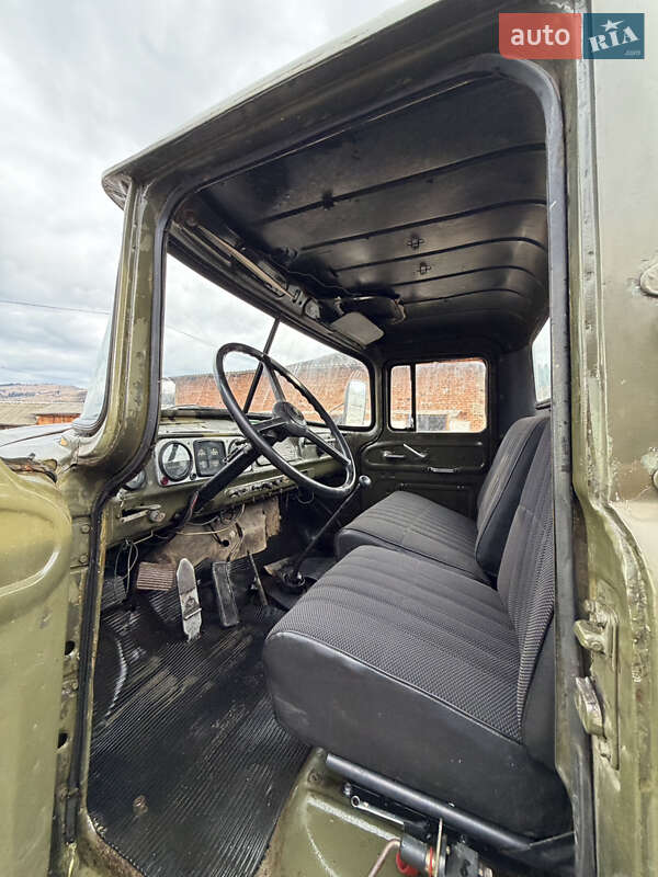 Бензовоз ЗИЛ 131 1977 в Верховині фото 6 Бензовоз ЗИЛ 131 1977 в Верховині