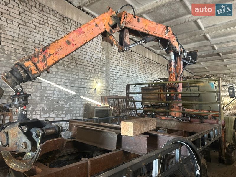 Лесовоз / Сортиментовоз ЗИЛ 131 1985 в Олевске