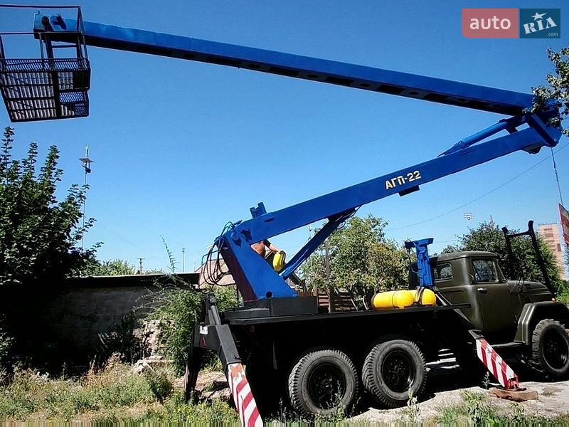 Автовишка ЗІЛ 131 1990 в Кривому Розі фото 4 Автовишка ЗІЛ 131 1990 в Кривому Розі