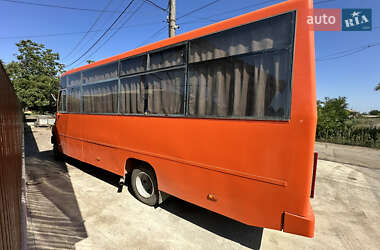 Приміський автобус ЗИЛ 3230 2005 в Одесі