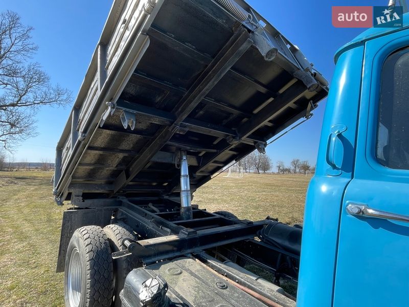 Самосвал ЗИЛ 4316 1987 в Чорткове
