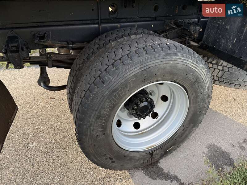 Самосвал ЗИЛ 4331 1994 в Тульчине
