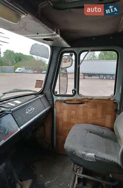 Грузовой фургон ЗИЛ 5301 (Бычок) 2000 в 