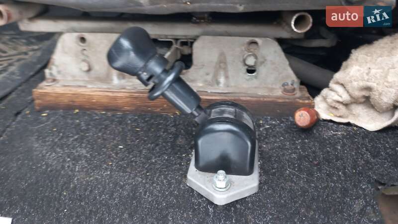 Самоскид ЗИЛ ММЗ 554 1981 в Новому Бузі