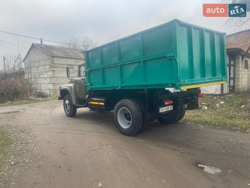 Самоскид ЗИЛ ММЗ 554 1990 в Гнівані
