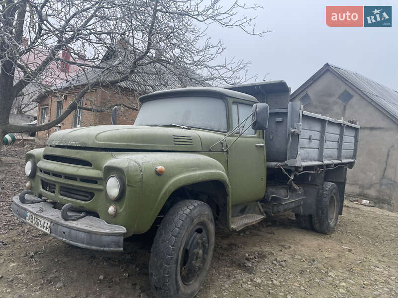 Самосвал ЗИЛ ММЗ 555 1973 в Виннице