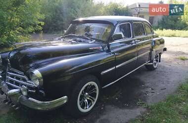 Седан ЗИМ 12 1955 в Чернигове