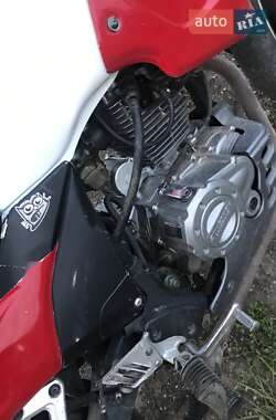 Спортбайк Zongshen ZS 250-5 2012 в Кельменцях