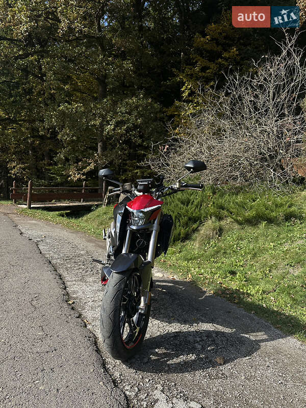 Мотоцикл Без обтікачів (Naked bike) Zontes ZT 310-R1 2020 в Дрогобичі