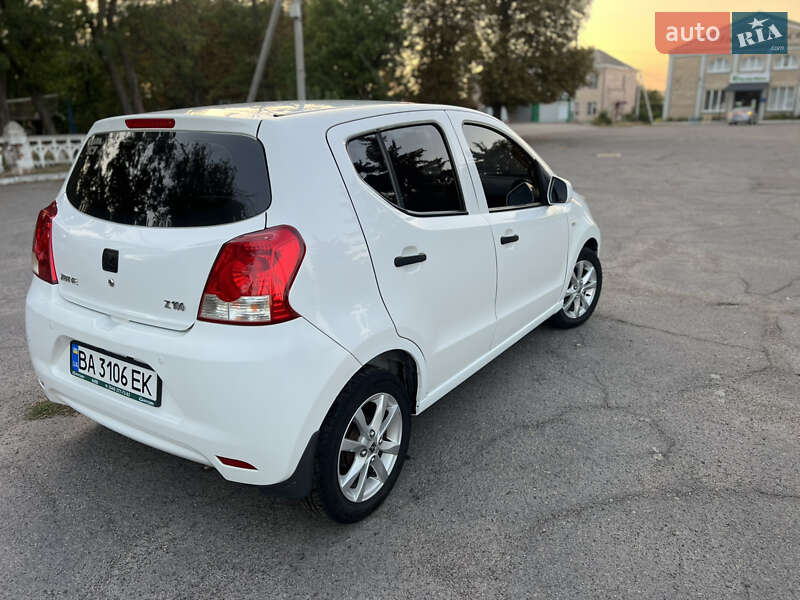 Хэтчбек Zotye Z100 2015 в Новоархангельске