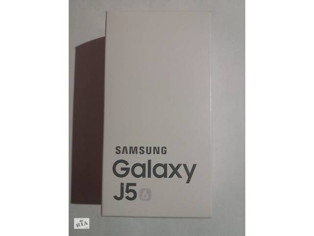 Мобільний телефон Samsung galaxy J5