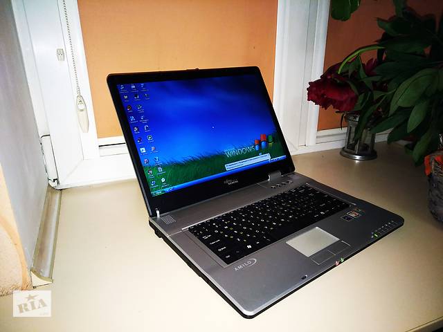 Ноутбук Fujitsu-Siemens Amilo A1655G (ОЗУ 2Gb/Батарея до 3.5 часов)