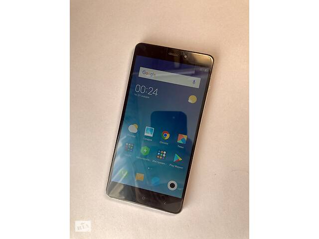 Смартфон Xiaomi Redmi Note 4 (3/32 GB)