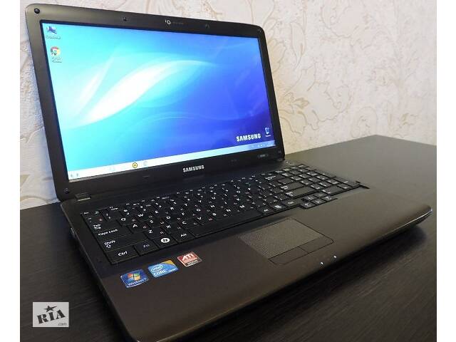 Игровой ноутбук Samsung R540.