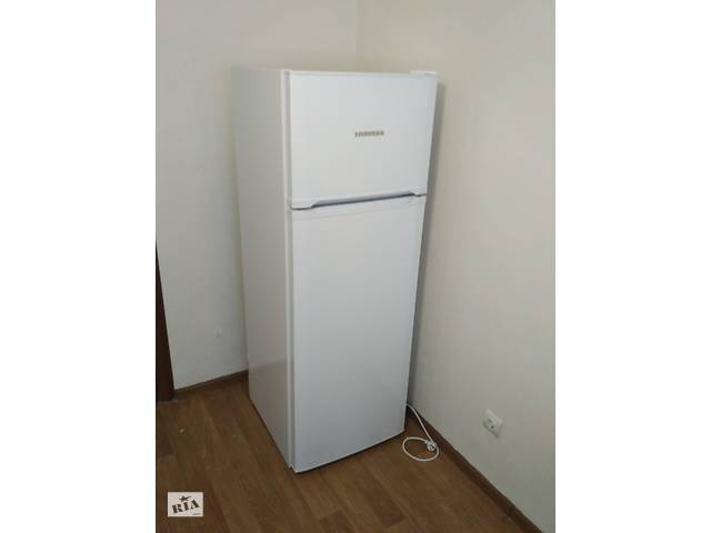 Продам холодильник Libherr