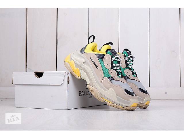 Женские кроссовки Balenciaga Triple s Green/Yellow/Beige