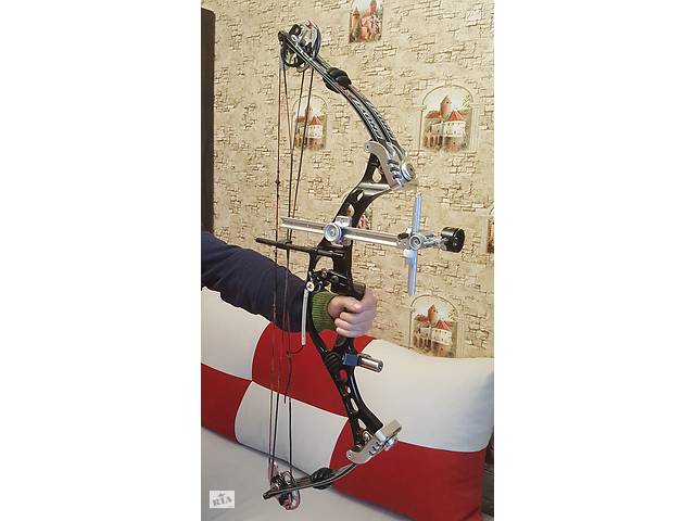 Спортивный блочный лук Hoyt XT 1000 Pro-Series